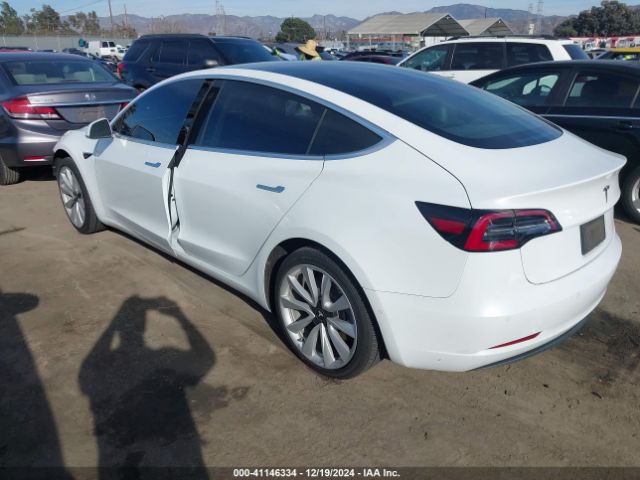 Photo 2 VIN: 5YJ3E1EA9JF099006 - TESLA MODEL 3 