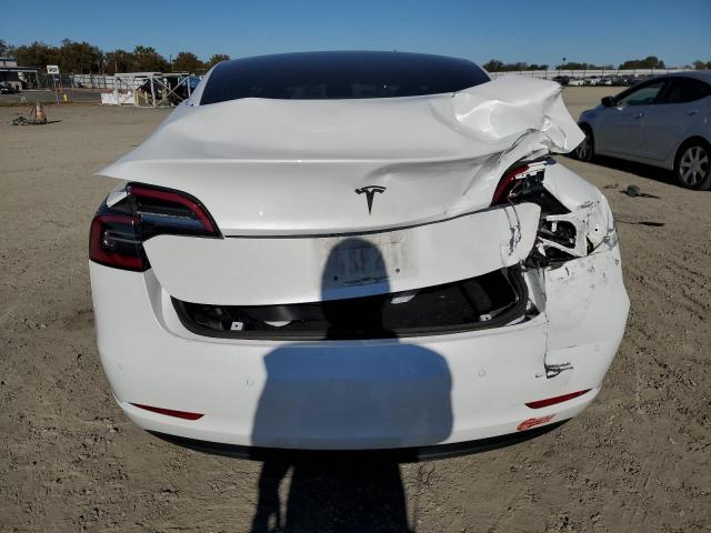 Photo 5 VIN: 5YJ3E1EA9JF108223 - TESLA MODEL 3 