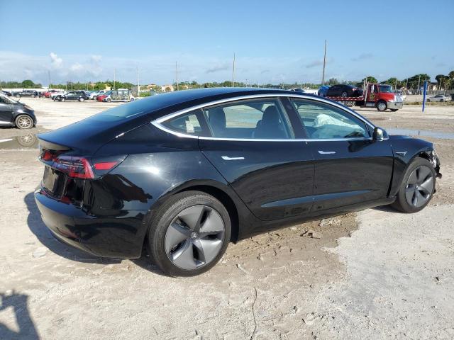 Photo 2 VIN: 5YJ3E1EA9JF152349 - TESLA MODEL 3 