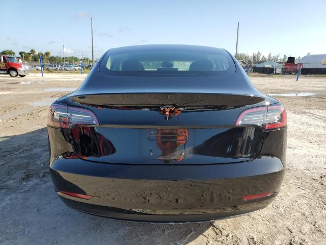 Photo 5 VIN: 5YJ3E1EA9JF152349 - TESLA MODEL 3 