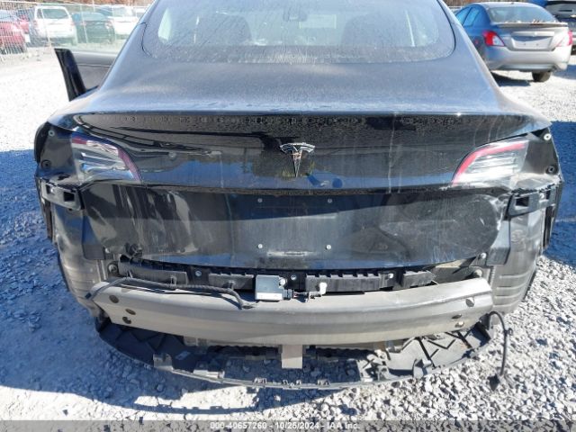 Photo 5 VIN: 5YJ3E1EA9JF152769 - TESLA MODEL 3 