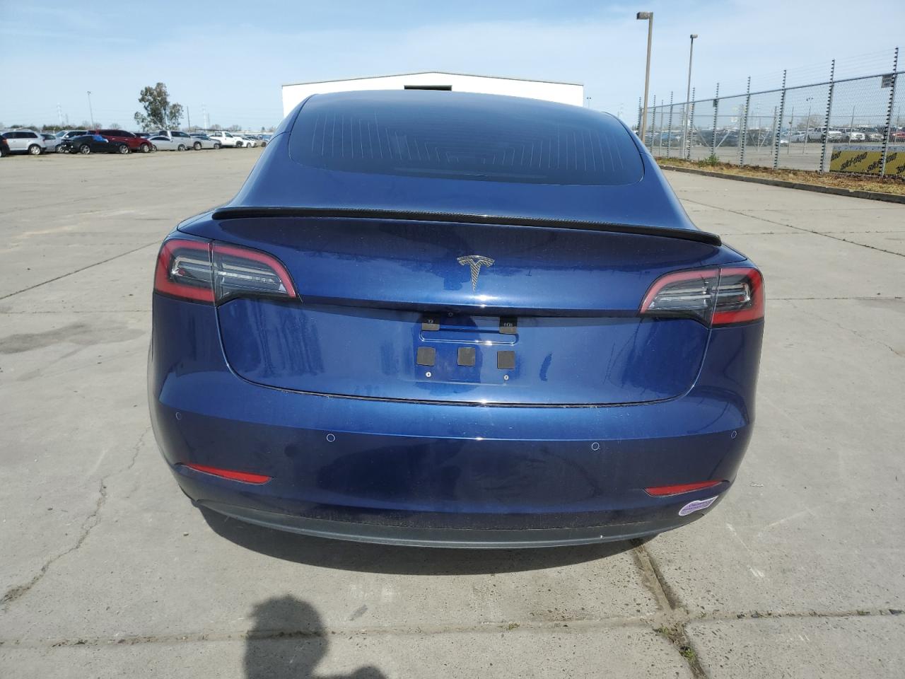 Photo 5 VIN: 5YJ3E1EA9JF169409 - TESLA MODEL 3 