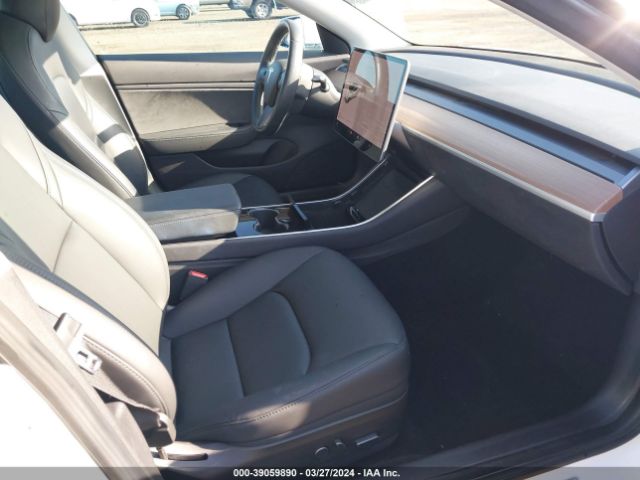 Photo 4 VIN: 5YJ3E1EA9KF313946 - TESLA MODEL 3 