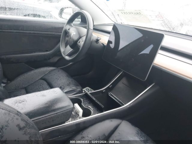 Photo 4 VIN: 5YJ3E1EA9KF395404 - TESLA MODEL 3 