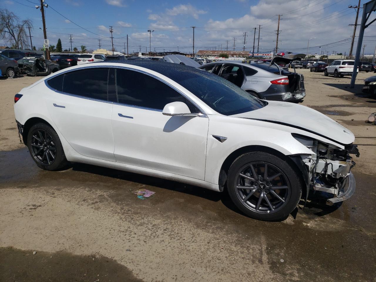 Photo 3 VIN: 5YJ3E1EA9KF397184 - TESLA MODEL 3 