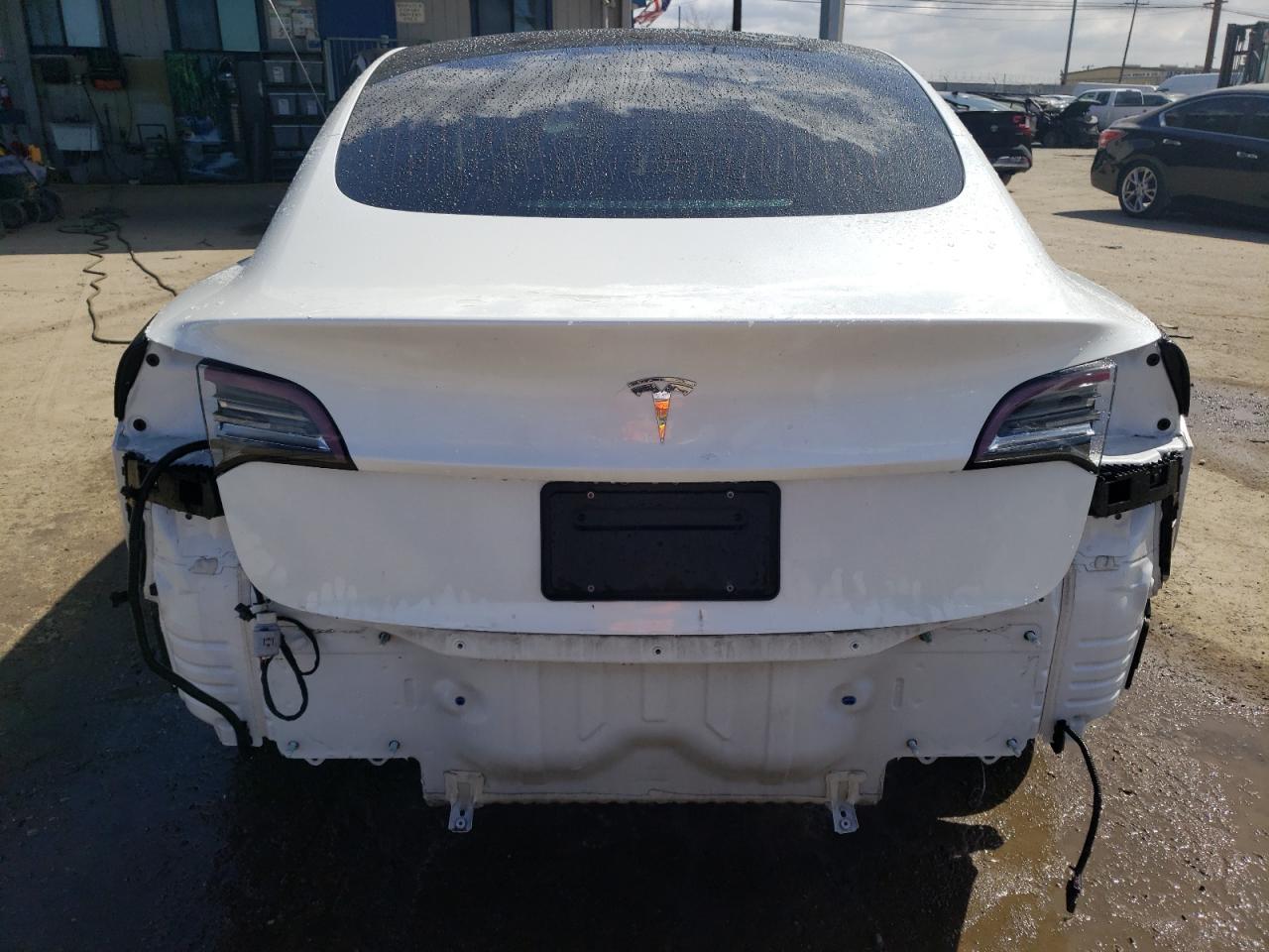 Photo 5 VIN: 5YJ3E1EA9KF397184 - TESLA MODEL 3 