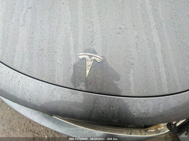 Photo 9 VIN: 5YJ3E1EA9KF421189 - TESLA MODEL 3 