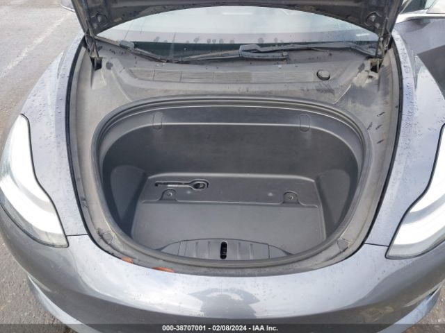 Photo 9 VIN: 5YJ3E1EA9KF425405 - TESLA MODEL 3 