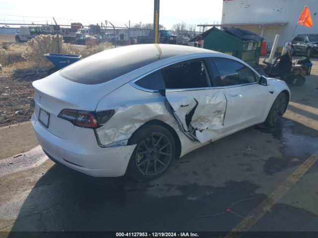 Photo 3 VIN: 5YJ3E1EA9KF483711 - TESLA MODEL 3 