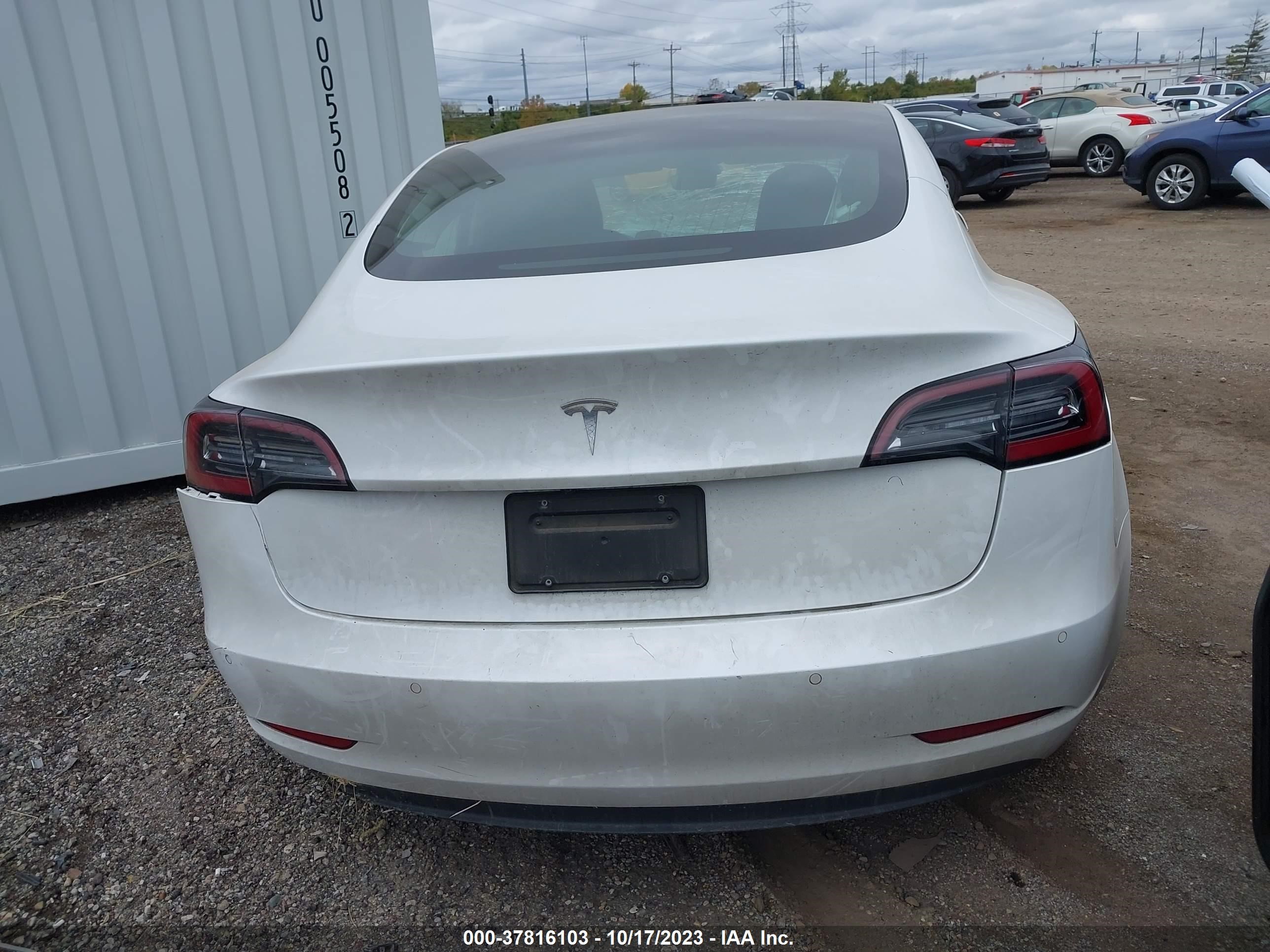 Photo 13 VIN: 5YJ3E1EA9LF504736 - TESLA MODEL 3 