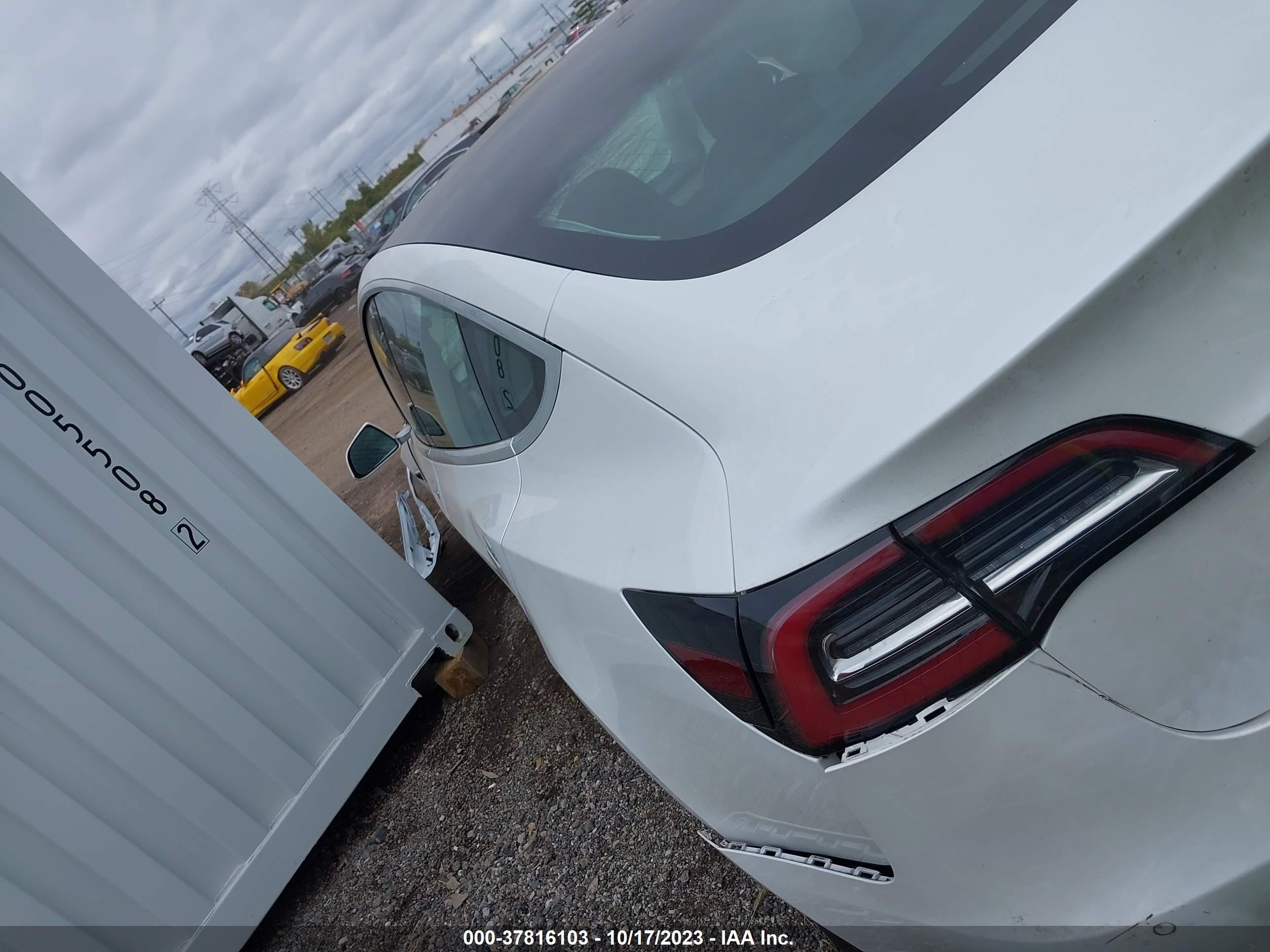 Photo 2 VIN: 5YJ3E1EA9LF504736 - TESLA MODEL 3 