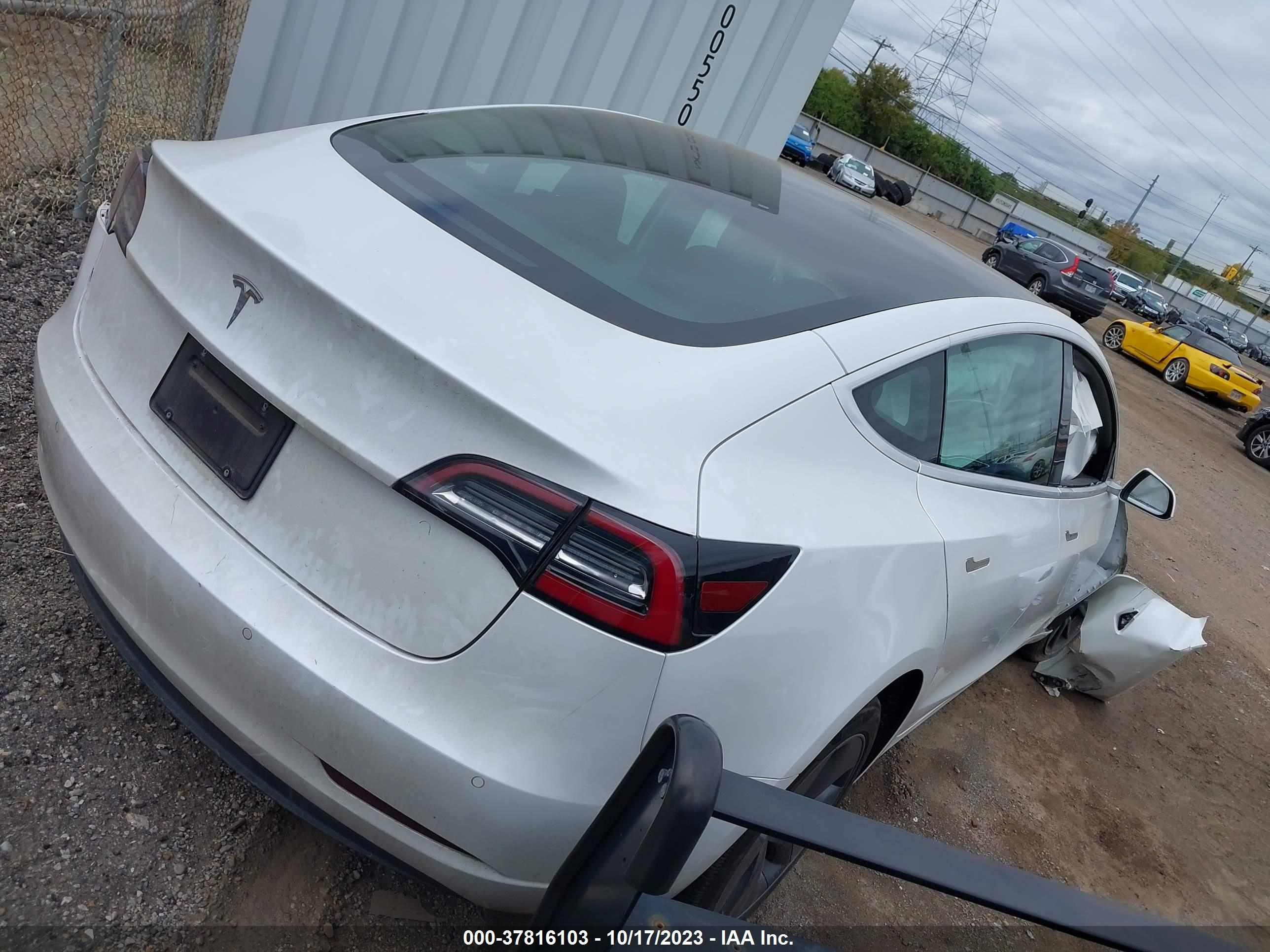 Photo 3 VIN: 5YJ3E1EA9LF504736 - TESLA MODEL 3 