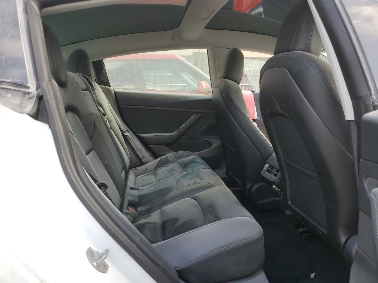 Photo 9 VIN: 5YJ3E1EA9LF598049 - TESLA MODEL 3 