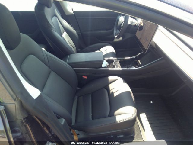 Photo 4 VIN: 5YJ3E1EA9LF657388 - TESLA MODEL 3 