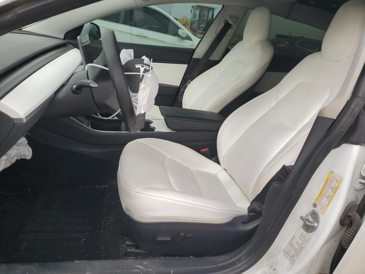 Photo 6 VIN: 5YJ3E1EA9LF709943 - TESLA MODEL 3 