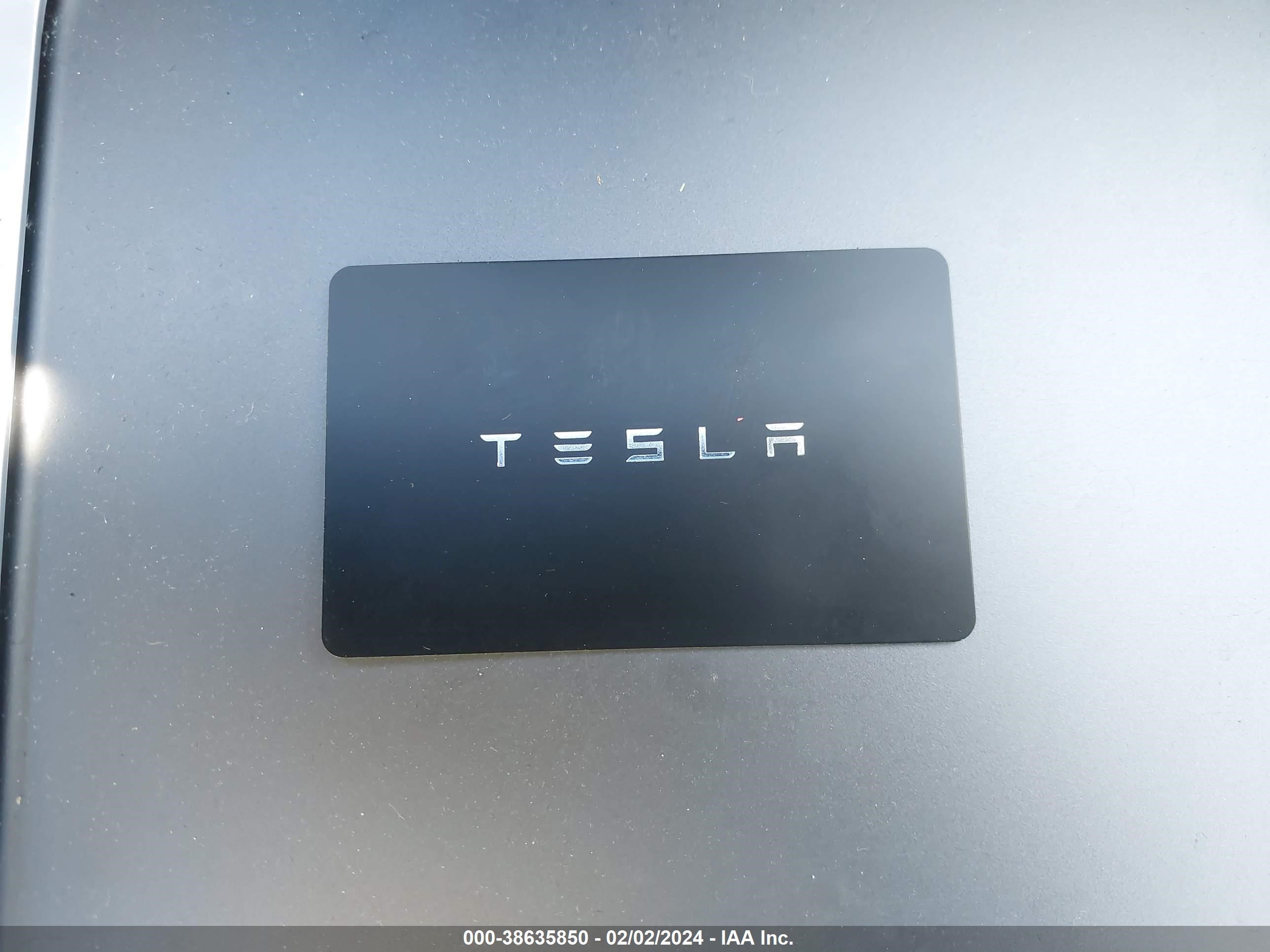 Photo 8 VIN: 5YJ3E1EA9MF016873 - TESLA MODEL 3 