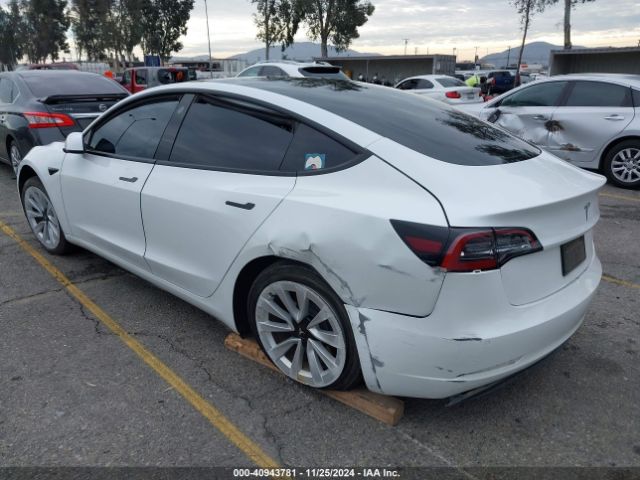 Photo 2 VIN: 5YJ3E1EA9MF028652 - TESLA MODEL 3 