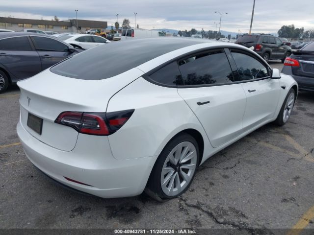 Photo 3 VIN: 5YJ3E1EA9MF028652 - TESLA MODEL 3 