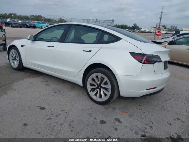 Photo 2 VIN: 5YJ3E1EA9MF047718 - TESLA MODEL 3 