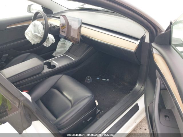 Photo 4 VIN: 5YJ3E1EA9MF047718 - TESLA MODEL 3 