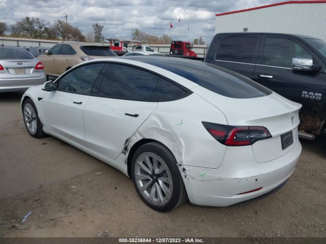 Photo 2 VIN: 5YJ3E1EA9MF051414 - TESLA MODEL 3 