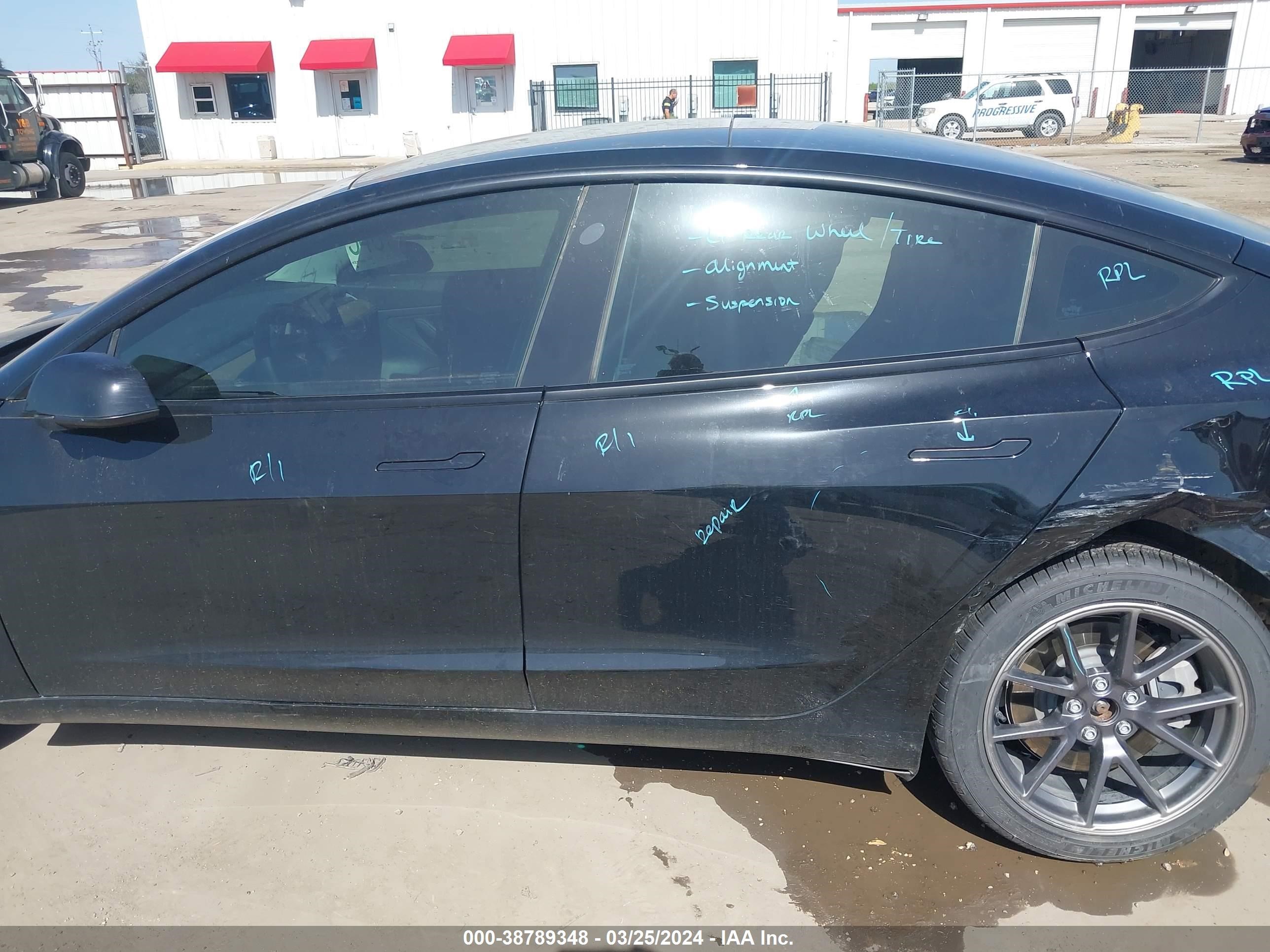 Photo 13 VIN: 5YJ3E1EA9MF854417 - TESLA MODEL 3 