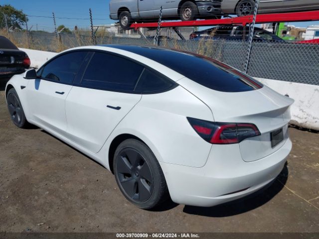 Photo 2 VIN: 5YJ3E1EA9MF867393 - TESLA MODEL 3 