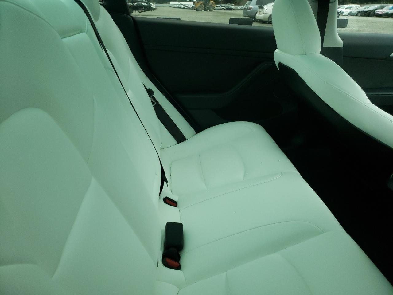 Photo 10 VIN: 5YJ3E1EA9PF383437 - TESLA MODEL 3 