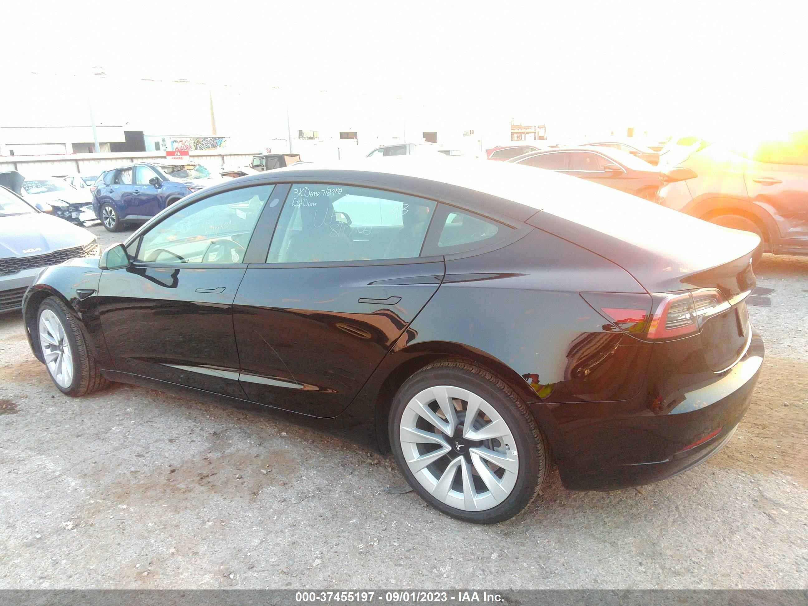 Photo 12 VIN: 5YJ3E1EA9PF439263 - TESLA MODEL 3 