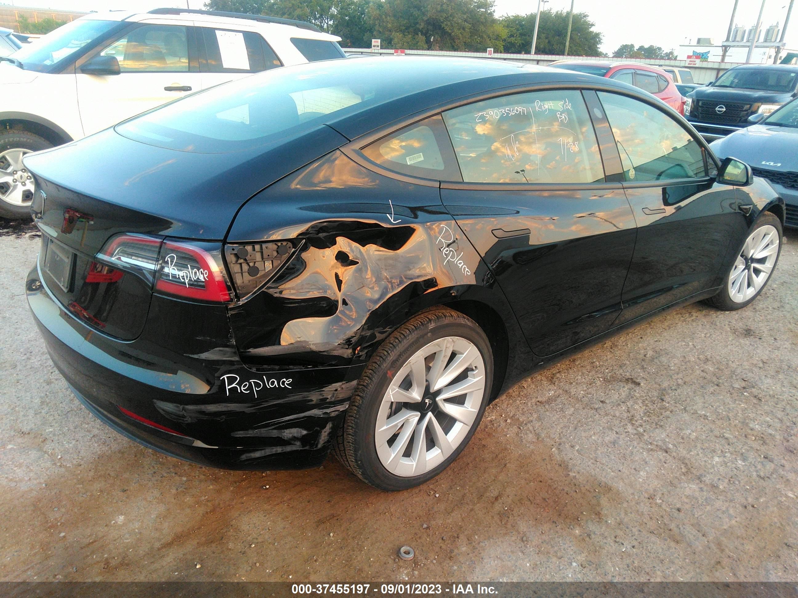 Photo 3 VIN: 5YJ3E1EA9PF439263 - TESLA MODEL 3 