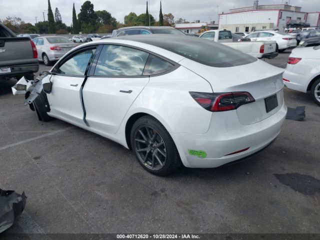 Photo 2 VIN: 5YJ3E1EA9PF460369 - TESLA MODEL 3 