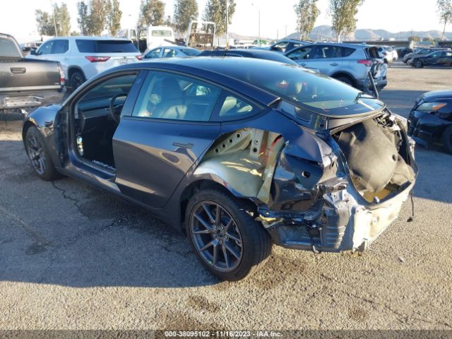 Photo 2 VIN: 5YJ3E1EA9PF463112 - TESLA MODEL 3 