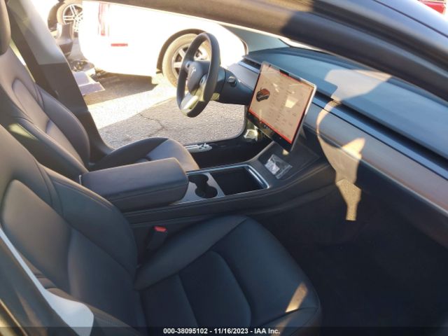 Photo 4 VIN: 5YJ3E1EA9PF463112 - TESLA MODEL 3 