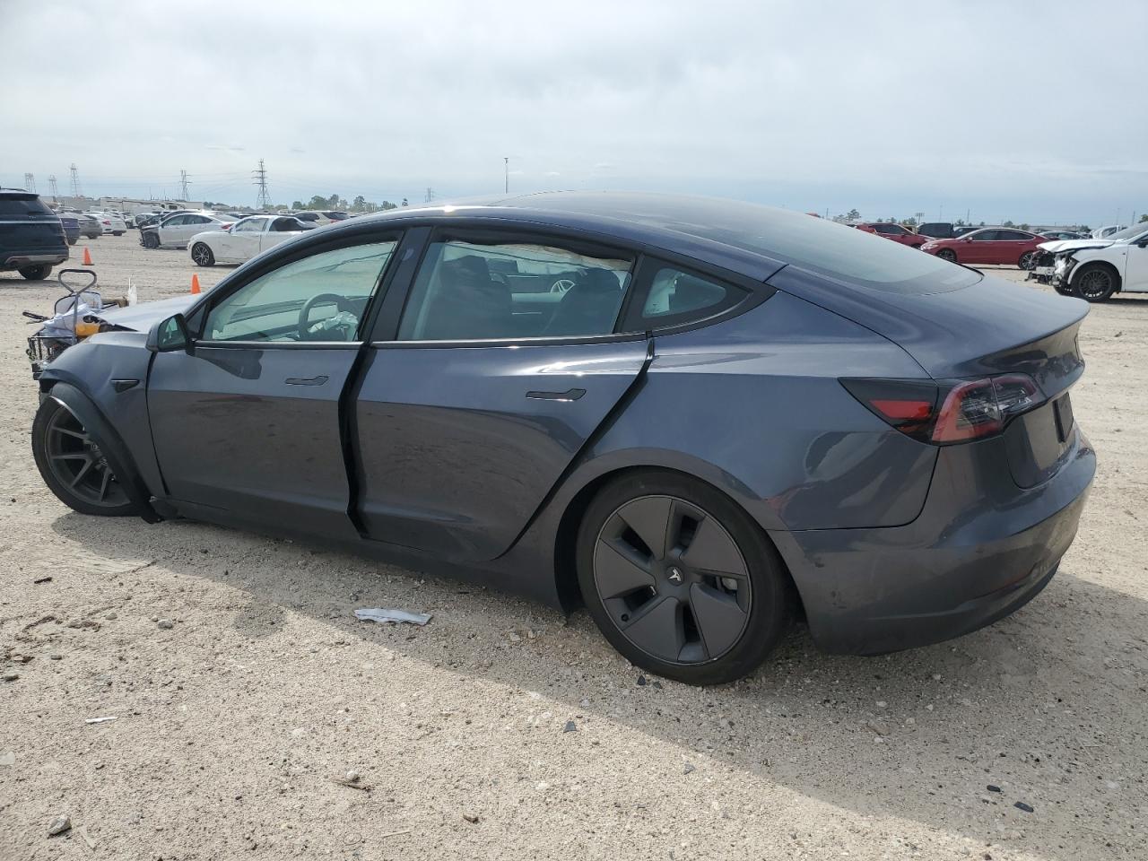 Photo 1 VIN: 5YJ3E1EA9PF505388 - TESLA MODEL 3 