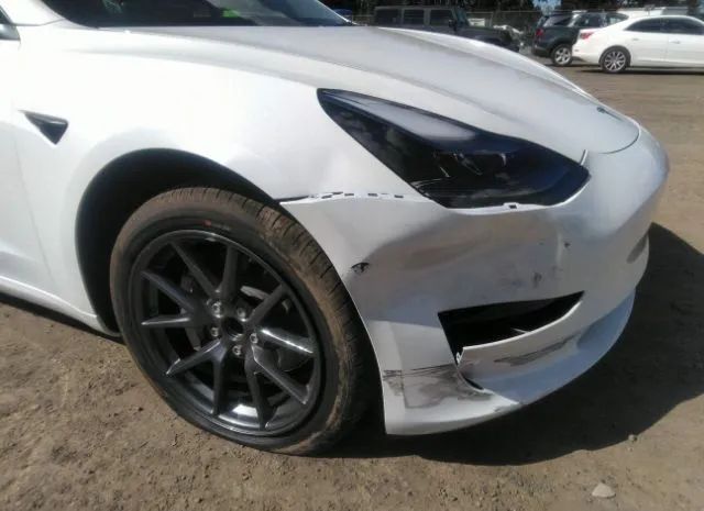 Photo 5 VIN: 5YJ3E1EA9PF517637 - TESLA MODEL 3 