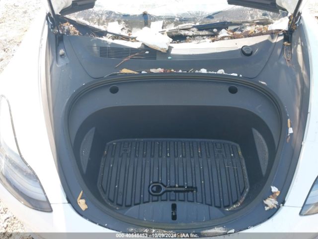 Photo 9 VIN: 5YJ3E1EA9PF547690 - TESLA MODEL 3 