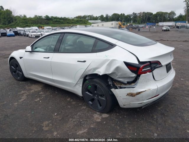 Photo 2 VIN: 5YJ3E1EA9PF555689 - TESLA MODEL 3 