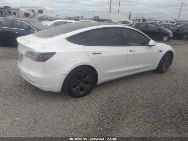 Photo 3 VIN: 5YJ3E1EA9PF562478 - TESLA MODEL 3 