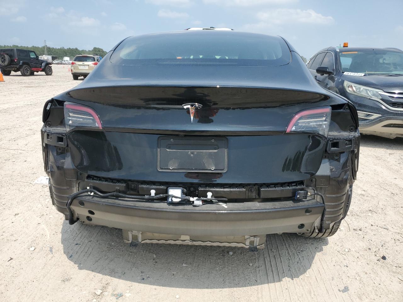 Photo 5 VIN: 5YJ3E1EA9PF574954 - TESLA MODEL 3 