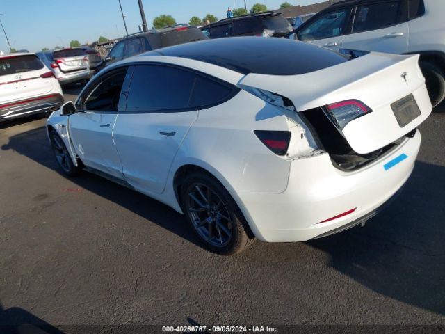 Photo 2 VIN: 5YJ3E1EA9PF584710 - TESLA MODEL 3 