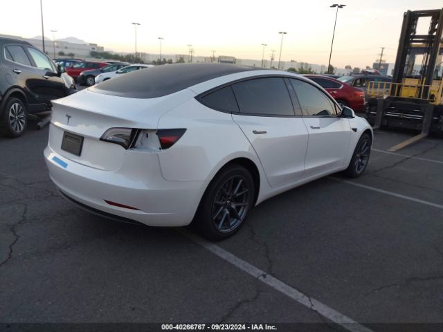 Photo 3 VIN: 5YJ3E1EA9PF584710 - TESLA MODEL 3 