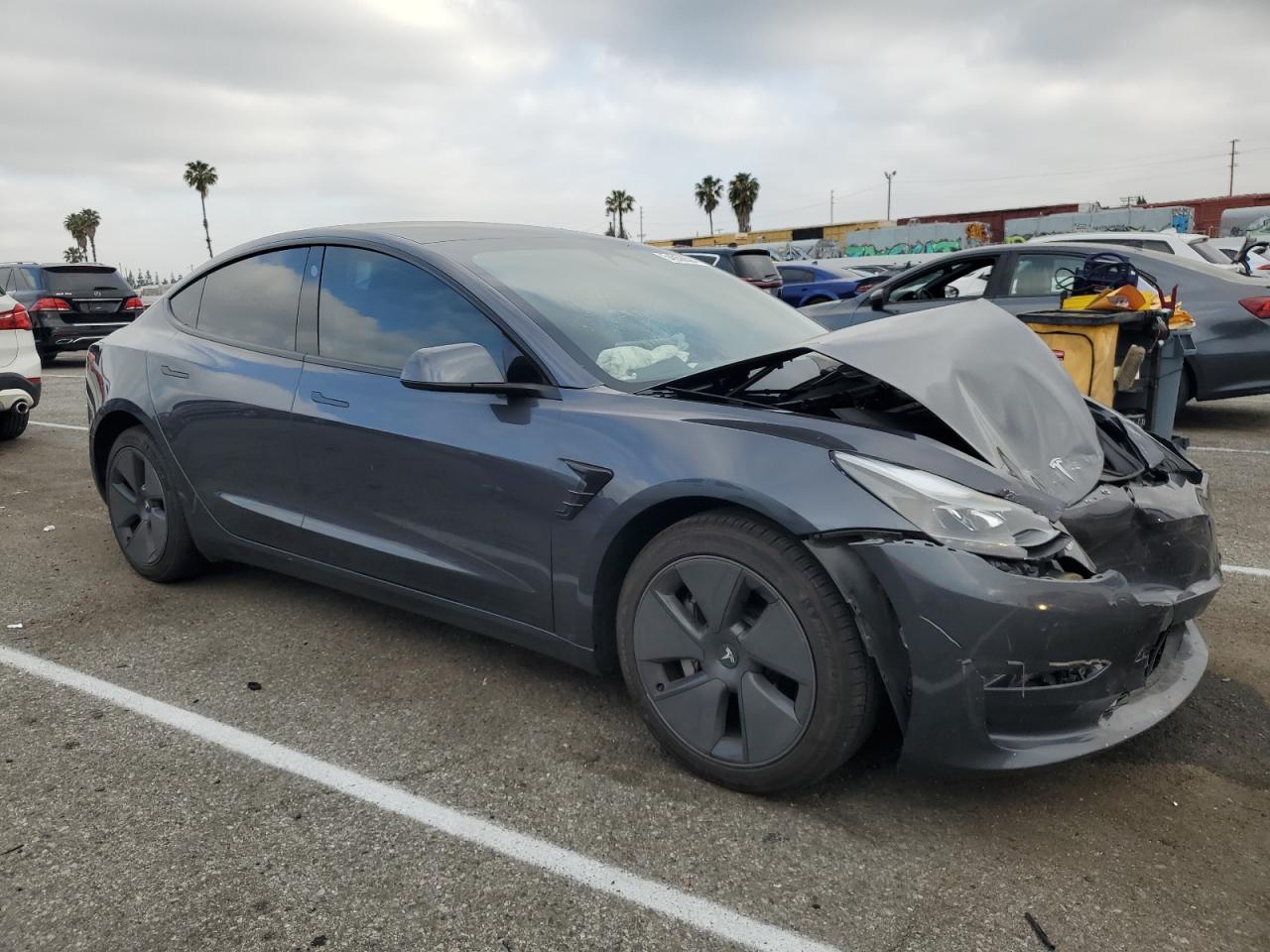 Photo 3 VIN: 5YJ3E1EA9PF609248 - TESLA MODEL 3 