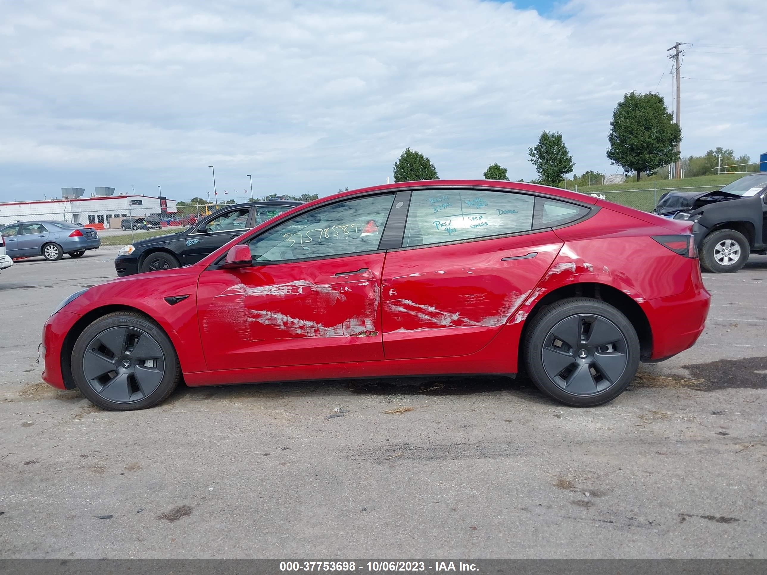 Photo 12 VIN: 5YJ3E1EA9PF625319 - TESLA MODEL 3 