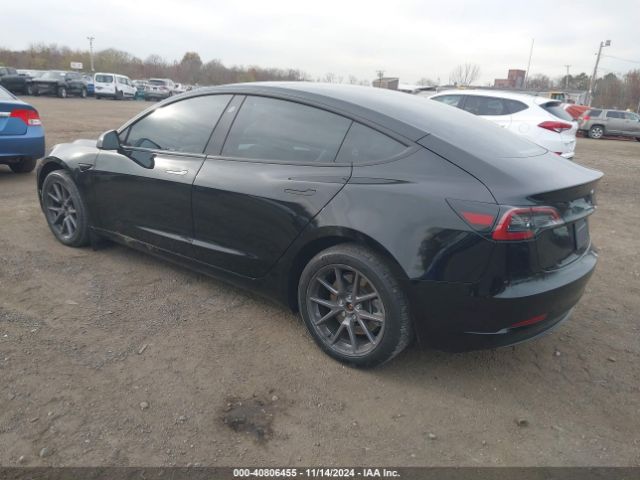 Photo 2 VIN: 5YJ3E1EA9PF629032 - TESLA MODEL 3 