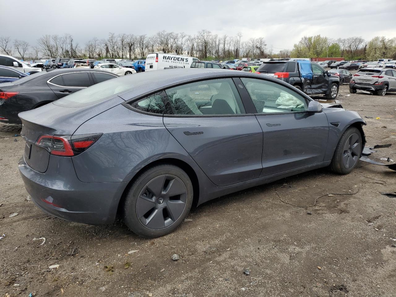 Photo 2 VIN: 5YJ3E1EA9PF637955 - TESLA MODEL 3 