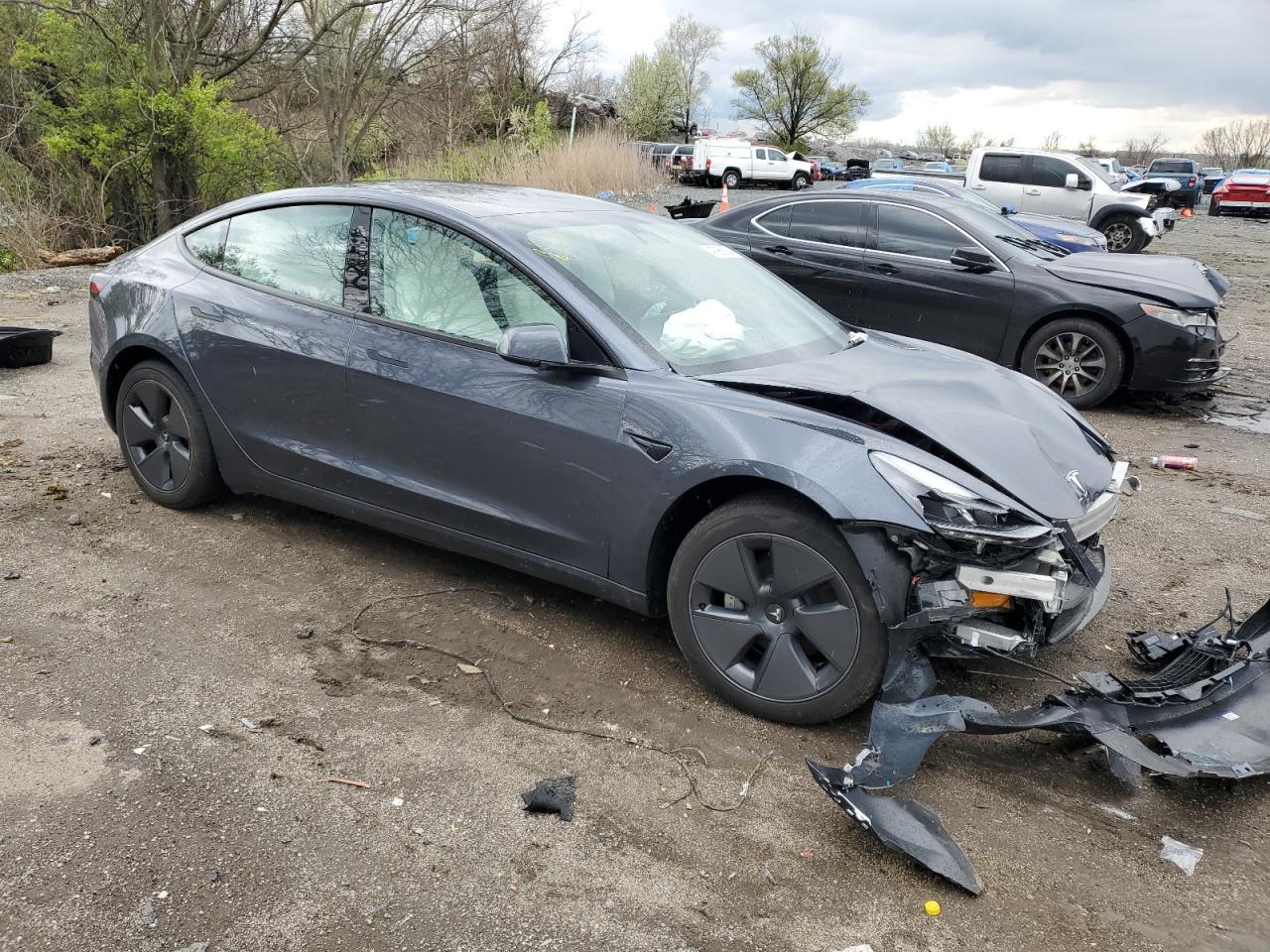 Photo 3 VIN: 5YJ3E1EA9PF637955 - TESLA MODEL 3 