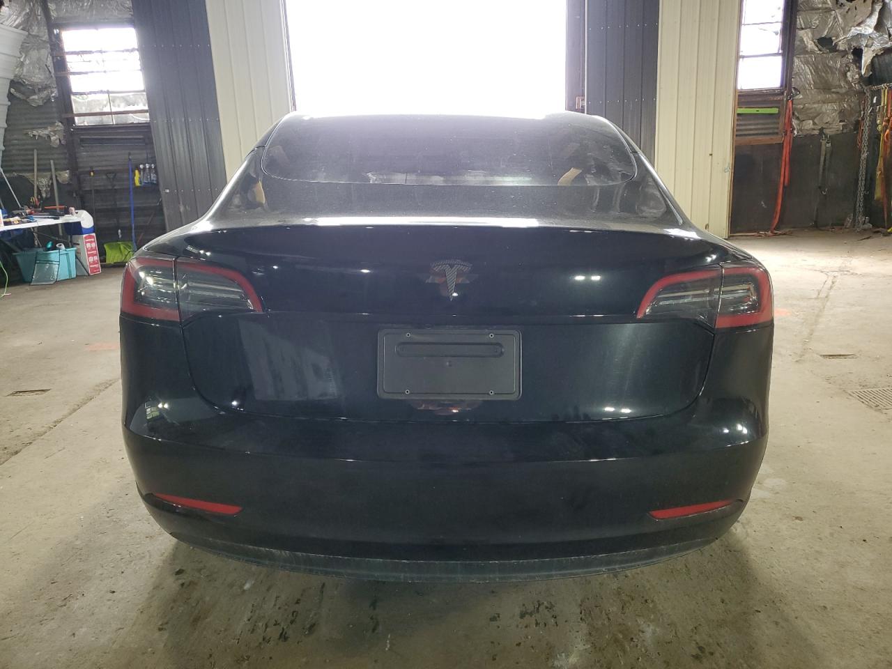 Photo 5 VIN: 5YJ3E1EA9PF666789 - TESLA MODEL 3 