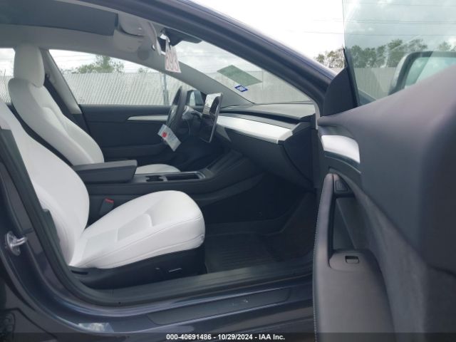 Photo 4 VIN: 5YJ3E1EA9PF672382 - TESLA MODEL 3 