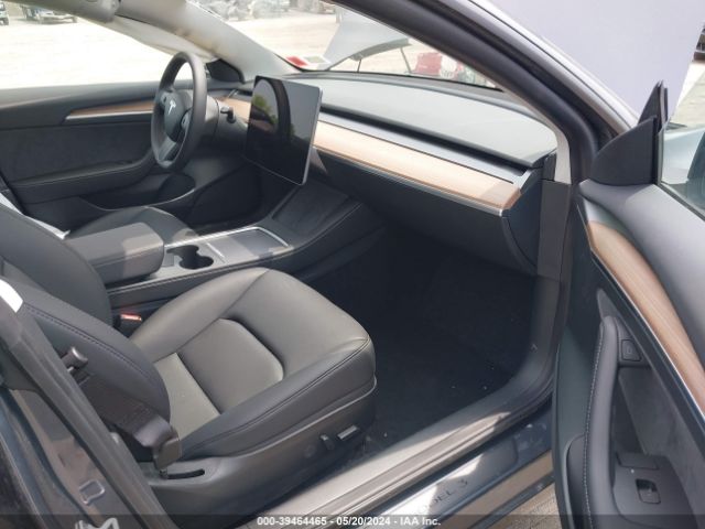 Photo 4 VIN: 5YJ3E1EA9PF680630 - TESLA MODEL 3 