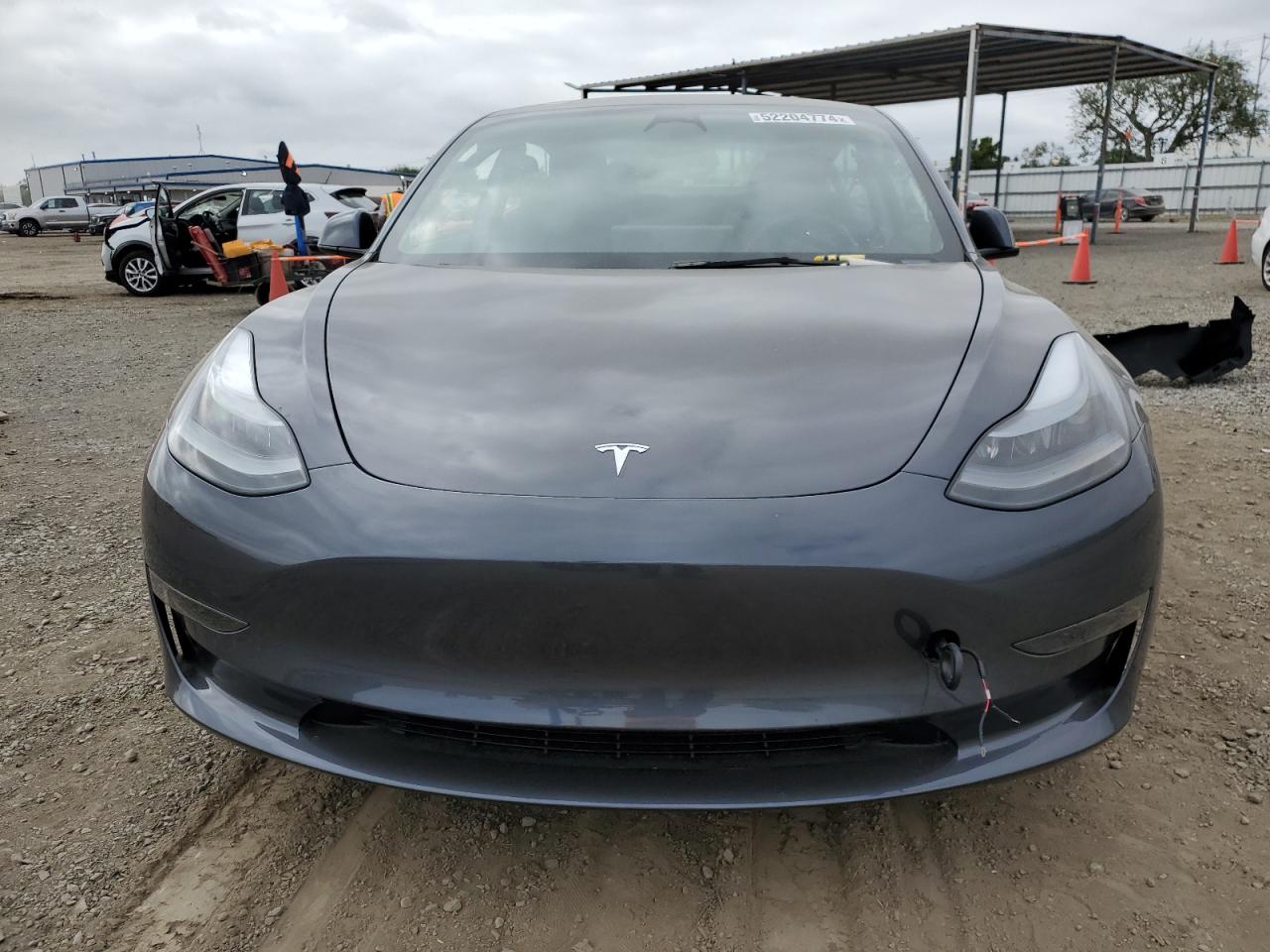 Photo 4 VIN: 5YJ3E1EA9PF687254 - TESLA MODEL 3 